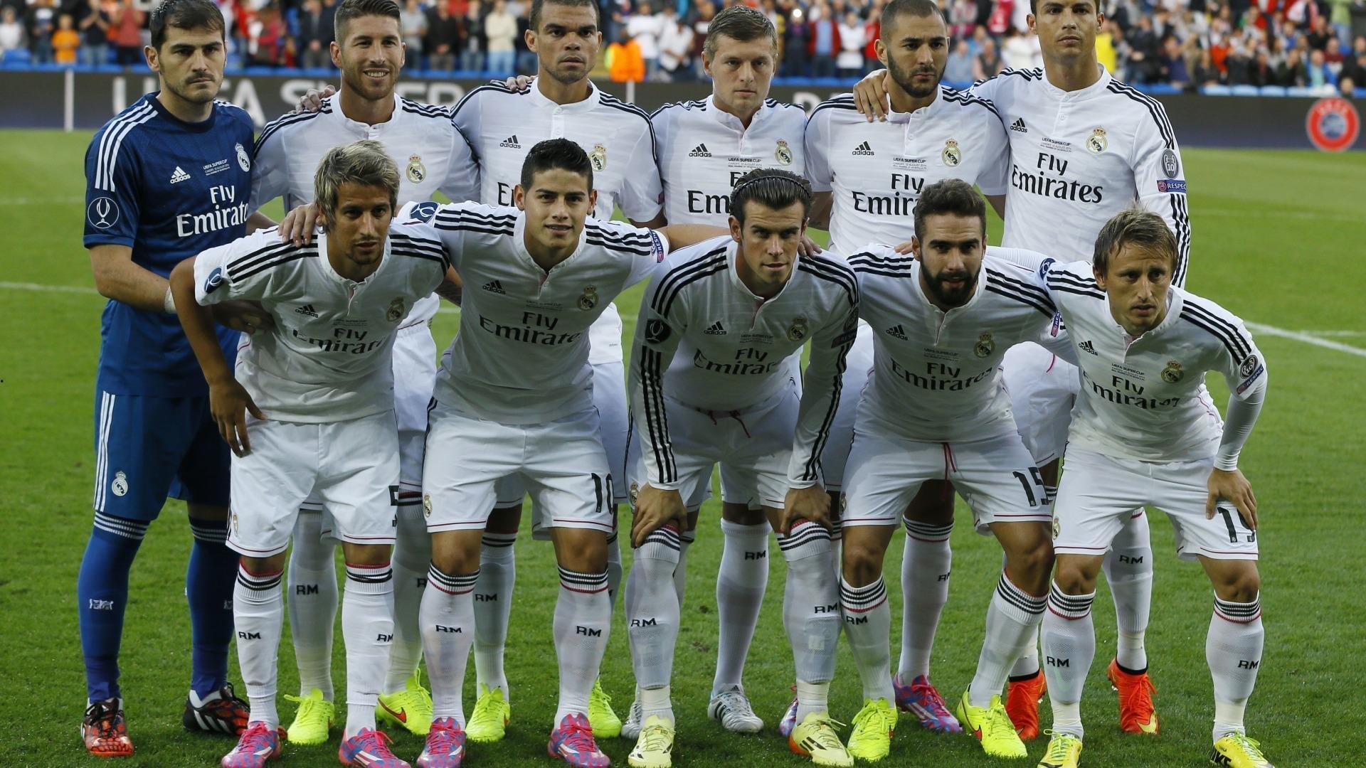 虚惊一场！于金永禁区内扑倒奥斯卡，VAR裁定越位在先引爆争议