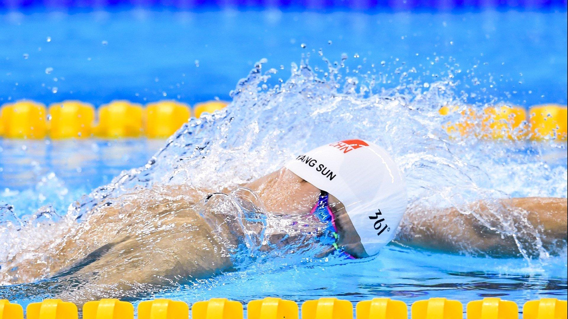 哈兰德坦言赛季表现低于预期 誓夺奖杯为征程画句点